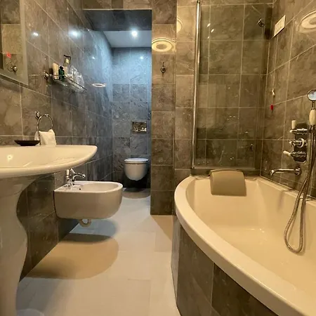 1908 Hotel 4*